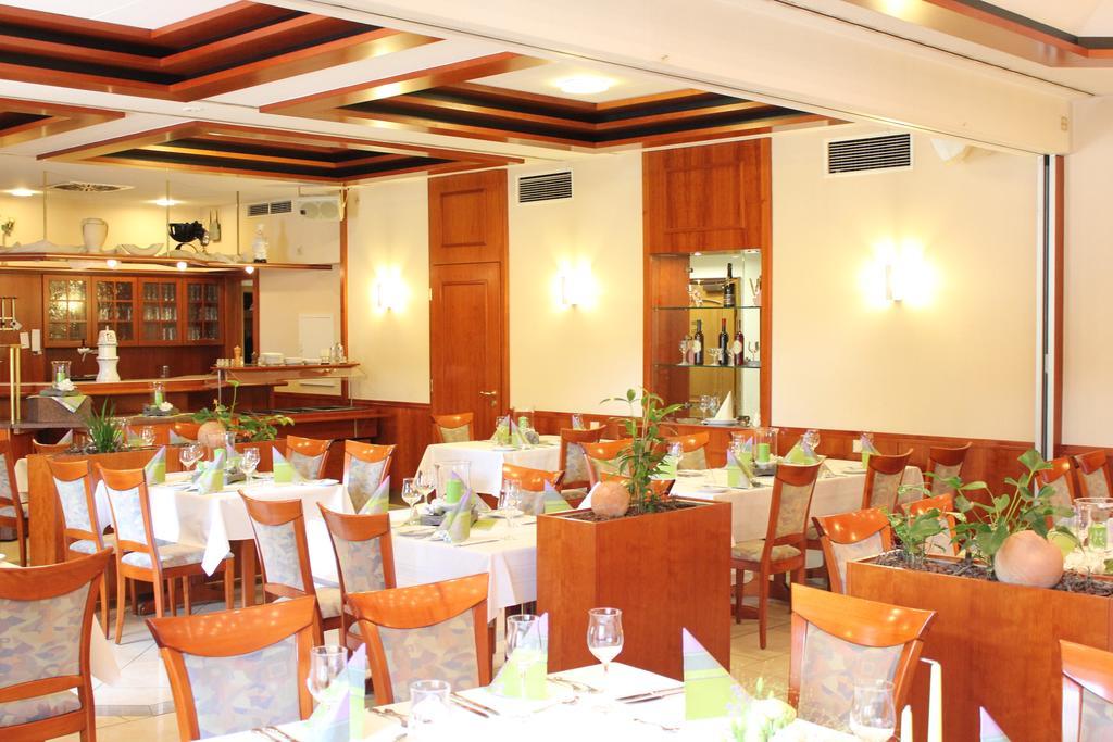 Hotel Buegener Gronau  Eksteriør billede