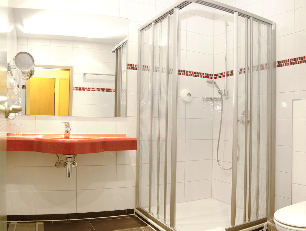 Hotel Buegener Gronau  Værelse billede